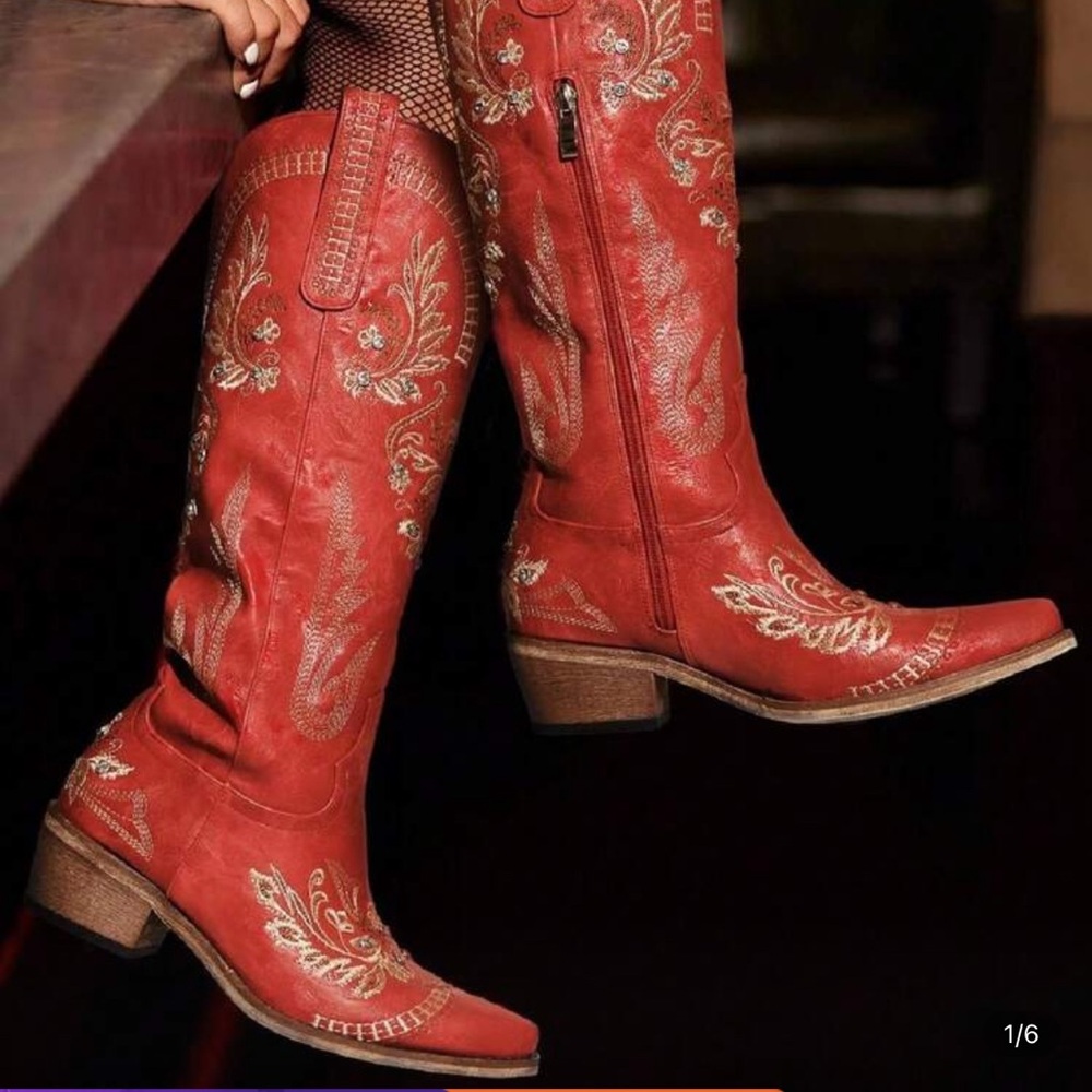 Elegant Red Embroidered Heeled Boots
